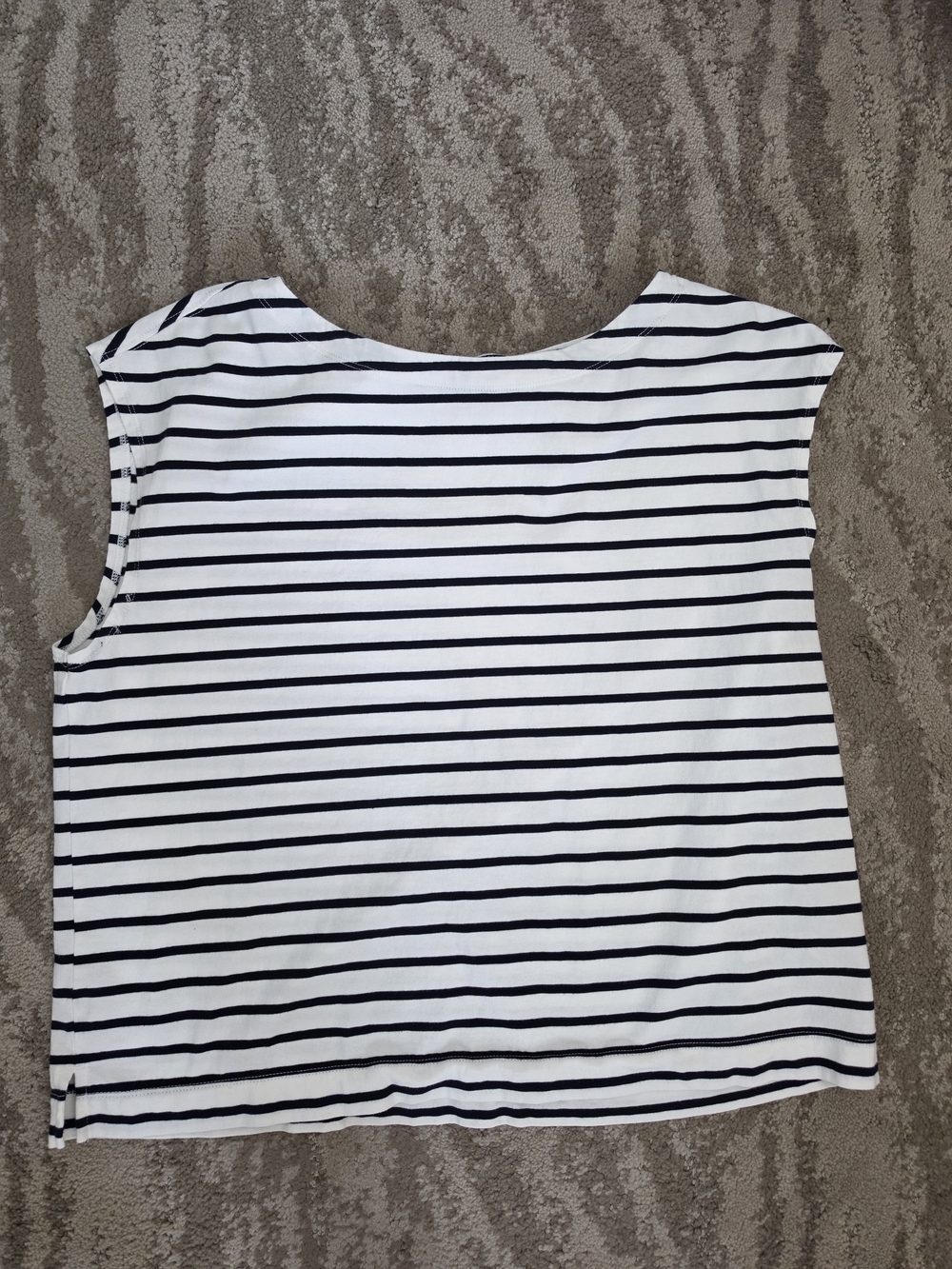 Old Navy Women’s Sleeveless Striped Boatneck Tank Top in White and Black